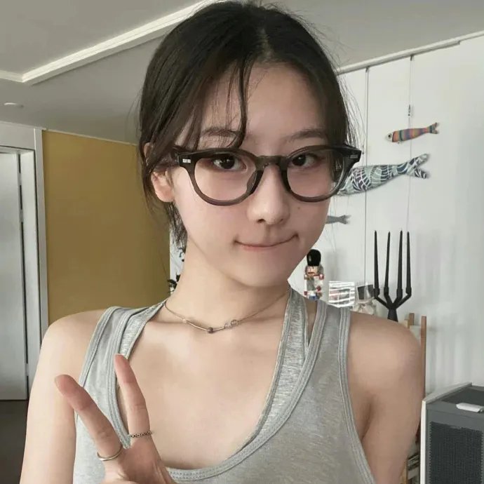 微微一笑很诡异